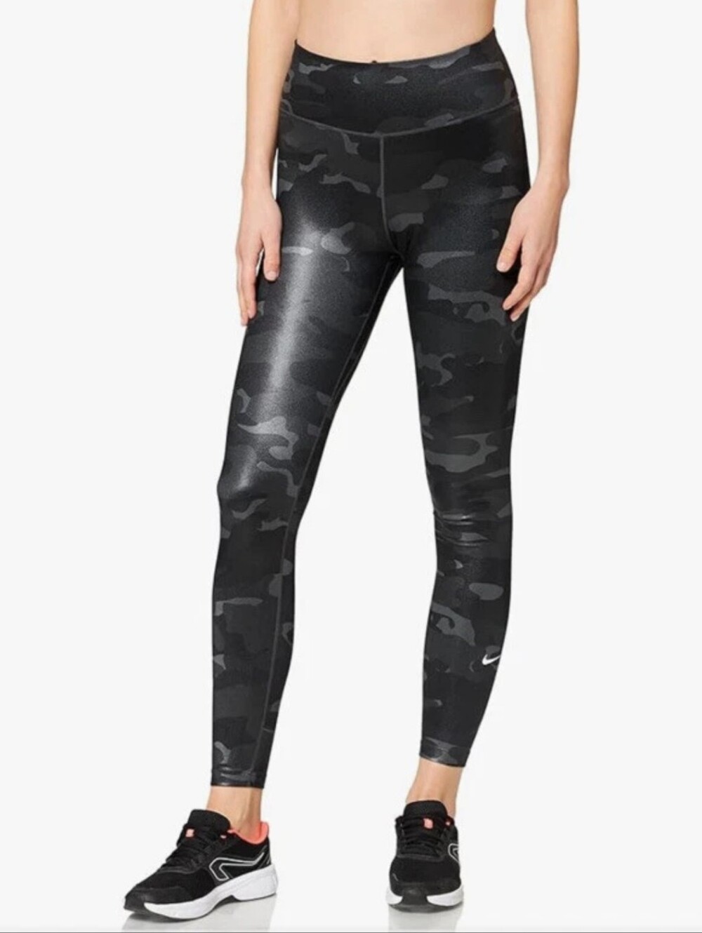 Nike Dri-FIT Black Camo Full Length Leggings with Small Swoosh Like New